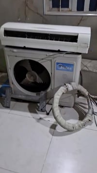 سبلت • مكيف