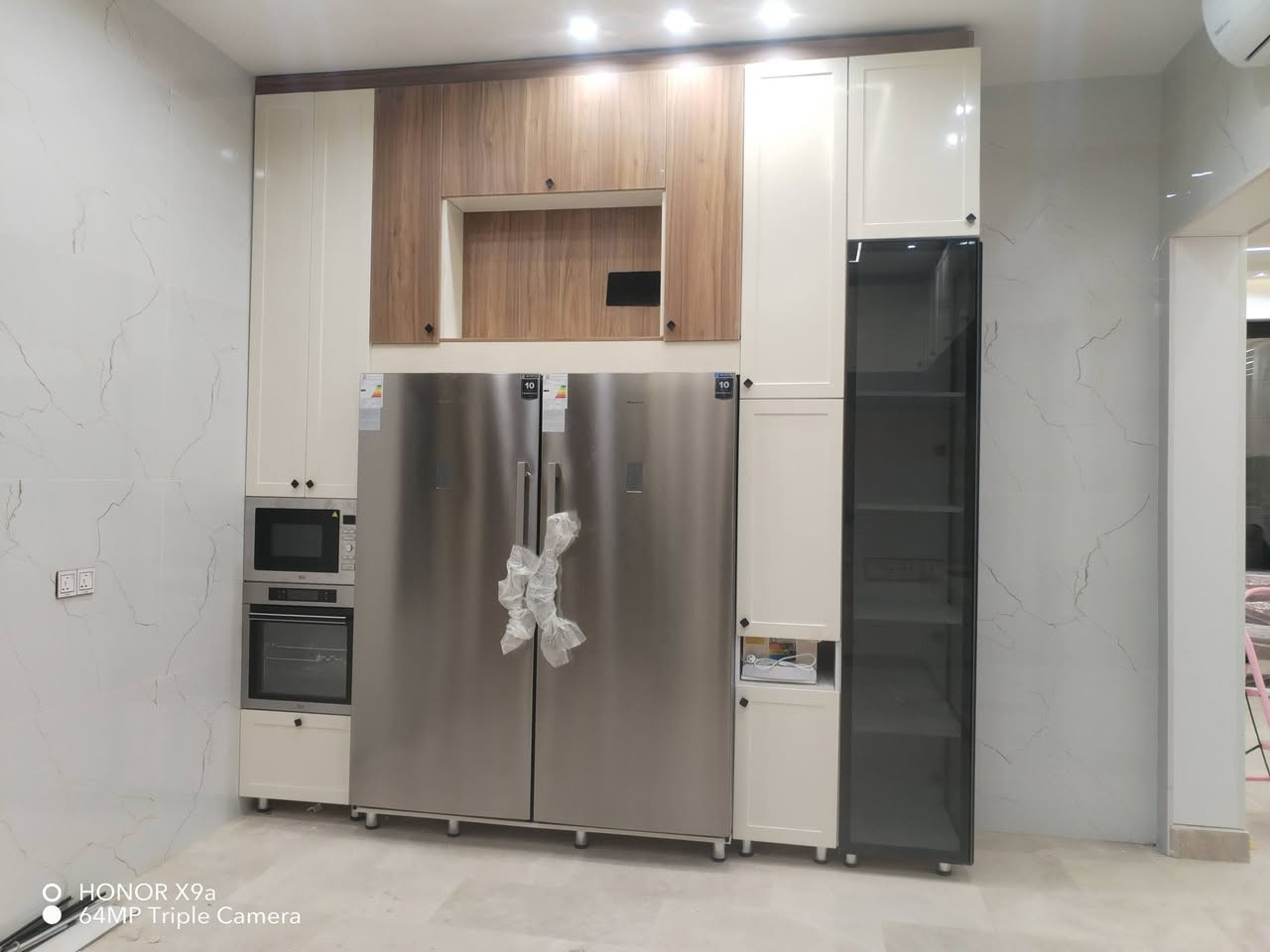 #اجعلي_مطبخك_اجمل_معنا 💛

عروضنة غير شكل👏🏻☝️

خشب داخل MDF تركي درجة اولى

الابواب HDF تركي درجة اولى

مرمر صناعي و كوارتز و كرانيت طبيعي 
و مرمر طبيعي 
تصاميم 3D
كل ماهو جديد تجدونه لدينا

متانة ودقة الصنع وتصميم هادئ ولمسة فنية🤞 

فقط اختاري الموديل والباقي علينا
 
للأستفسار يــرجــى مــراســلــة البيج #حسين #شبع


**إذا كنت صاحب هذا الإعلان وتريد حذفه لأي سبب، رجاءا أرسل رسالة إلى الدعم الفني**