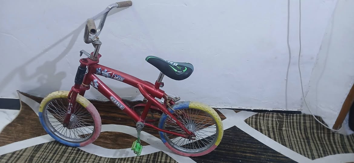 سلام عليكم للبيع جاهزات السعر انتصل عل رقم ***********
