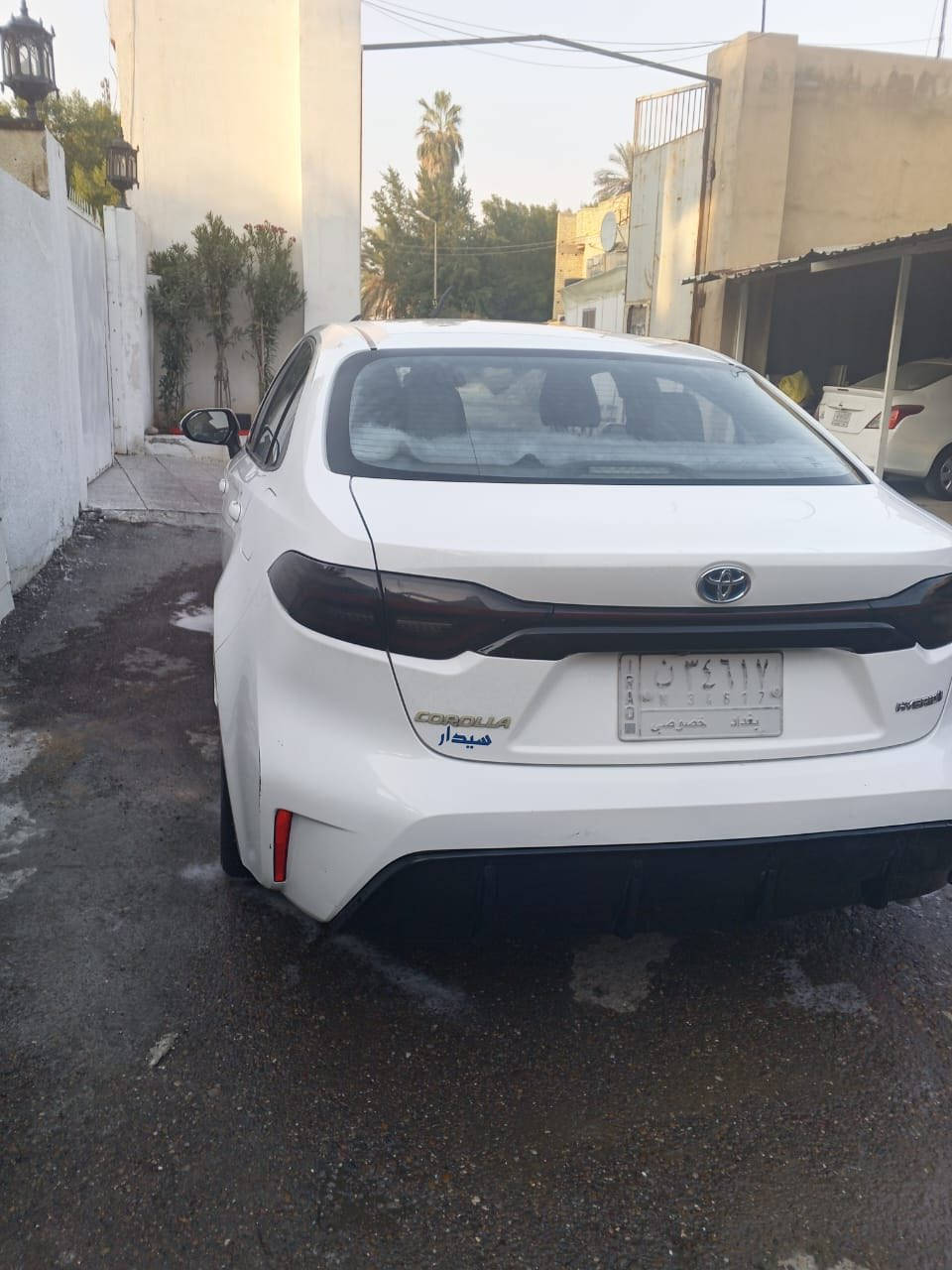 السلام عليكم مكلف بنشر هاذه رقم صاحب السيارة*********** كورلا هاي ابرد موديل 2023السياره كفاله عامه بيه هاي طخه خفيفه بلباب الصدر  رقم بغداد بسمي السعر 143وبيه مجال شكل المريكي
