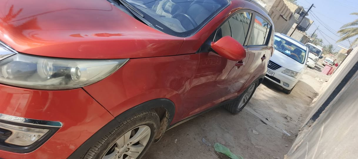 السلام عليكم 
سبورتج  خليجي للبيع
موديل214
المواصفات 
مكينه 2400 دفع رباعي4x4
رقم بغداد  ٢٠٣٠ هزه جديده
مصبوغه صبغ عام لجماليه مكفوله سياره كفاله عامه اي ضرر ماكو سياره مكفوله
تحكمات ستيرن
كير مكينه جديده
تخم تايرات جديد 
السياره جديده و جاهزه مابيها اي نقص
 
السعر 120وبيه مجال بسيط جدآ
للتواصل :‏‪***********‬‏
مكان السياره بابل جبله
مكلف بلنشر
