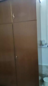 وبركاته..اخواني الاعزاء عندي غرفة نوم صاج اخو الجديد تفصال اربعة ابواب...