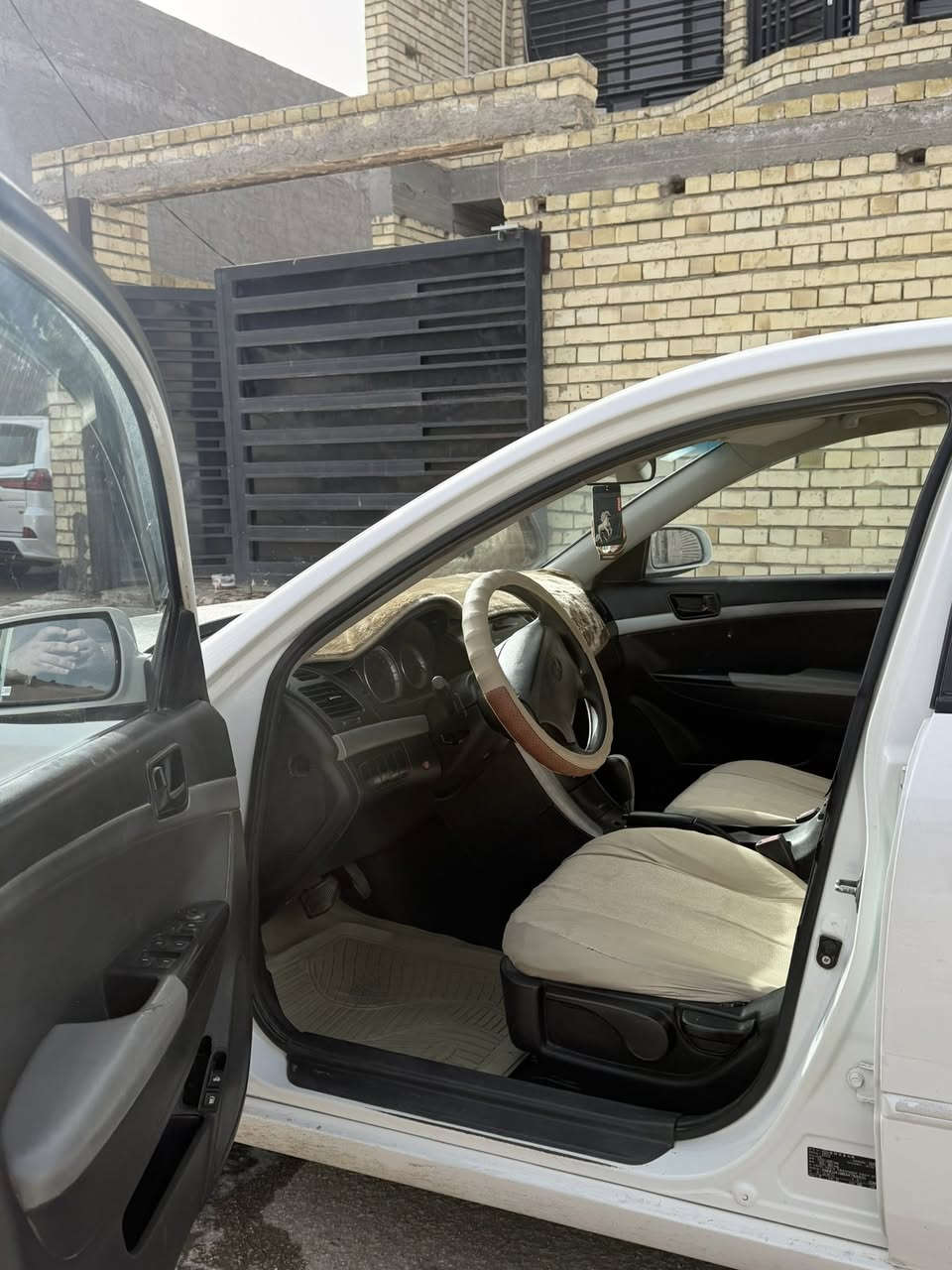 سلام عليكم للبيع سوناته موديل 2010 بيه صفحه صدر صبغ بدون معجون بدون دواخل بدون تبديل مكينه كير جدد وارد خليجي تخم تاير جديد تبريد منضومه بانزين جديده لغد شاصي حوض مكفول رقم بغداد شرط تحويل سياره جاهزه مابيه اي نقص مكاني بغداد محموديه *********** سعره ٩٨بيه مجال قليل
مكلف بالنشر غير متواجد على الماسنجر
