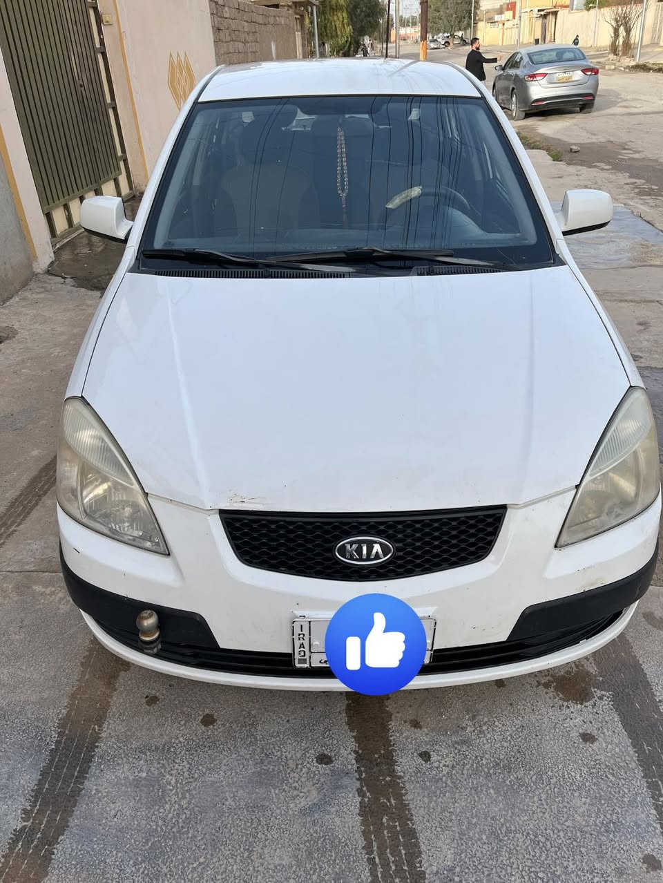 السلام عليكم 
كيا ريو موديل 2009
رقم نينوى مشروع وطني باسم البايع
وارد امريكي بدون حادث 
سيارة نضيفه كلش 
محرك حجم 16
V4
تبريد وتدفئة شغال 
ضربتها بالدعامية شي كلش بسيط على كد نص شبر 
تفاصيل اكثر 
الاتصال ع الرقم 
بيع نقدي فقط 
السعر 99$ وبي مجال بسيط
0751 005 8279 ￼
***********
