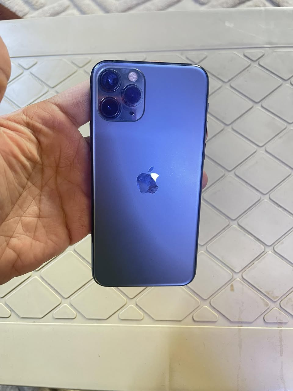 سلام وعليكم
جهاز آيفون ١١ برو الجهاز فول فول
ما مفتوح
بطاريه ٨١
ذاكره ٢٥٦
اللون زيتوني الشاصي كلش قليل بس شخطه مال كفر
ويا ٦ كفرات
للبيع سعره
300
***********هذا الواتس
