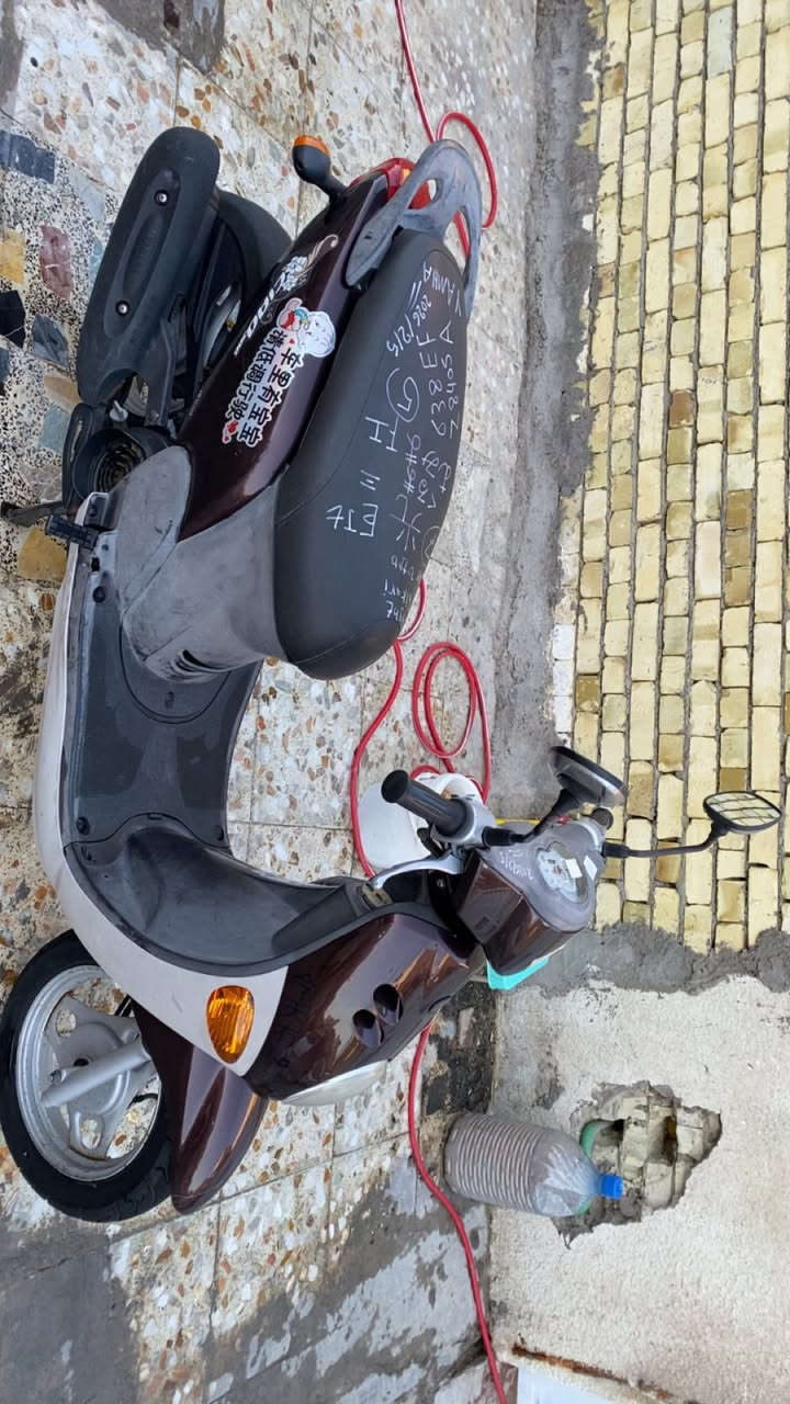 السلام عليكم ورحمة الله وبركاته
دراجه فله رمبه رمبه رمبه وكاله 

السعر / 1400 مليون و400 الف عراقي 

المكان بغداد الدوره أبو دشير 

للأستفسار/ خاص مفتوح تعال خاص وتدلل


**إذا كنت صاحب هذا الإعلان وتريد حذفه لأي سبب، رجاءا أرسل رسالة إلى الدعم الفني**