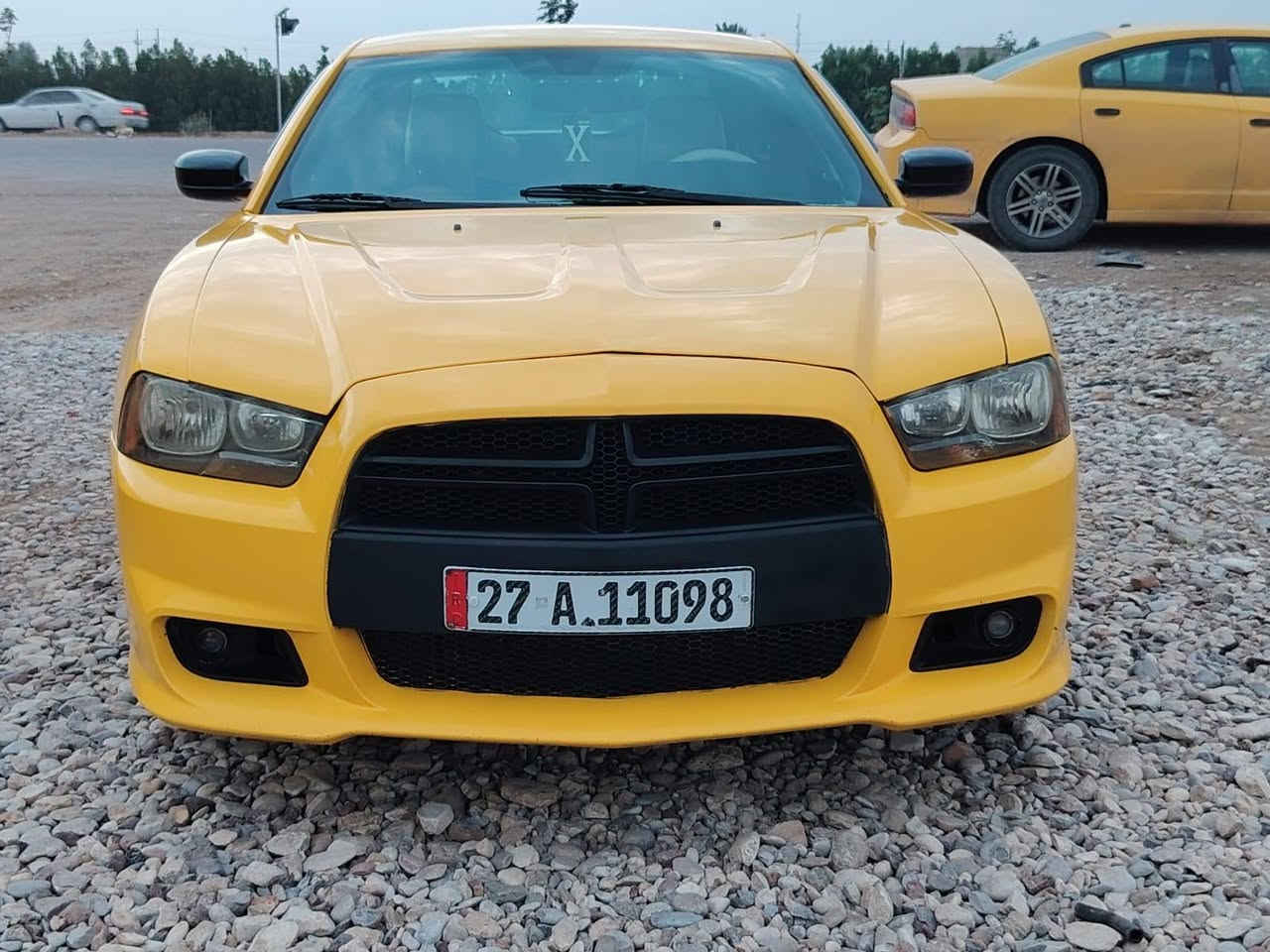 السلام عليكم للبيع جارجر 2013 رقم ذي قار بسمي مصفره هيه ومرور  كير ماوس شفتات ستيرن داخل عسلي  ويل، 18 خليجي سياره محدثه دعاميات ودوس SRT  مكينه كير اكسن خير من الله  تخم تاير جديد حداديه خلفي امامي جديد منضومت فريز كامله  سياره مال جناي ما ناقصها الف  سياره حلوه وحله من صور بيها جاملق وباب جهت العبري  فقط  السعر 145 وبيها مجال بصيط  مكان كوت  مكلف بل نشر  لتصال على رقم ***********
