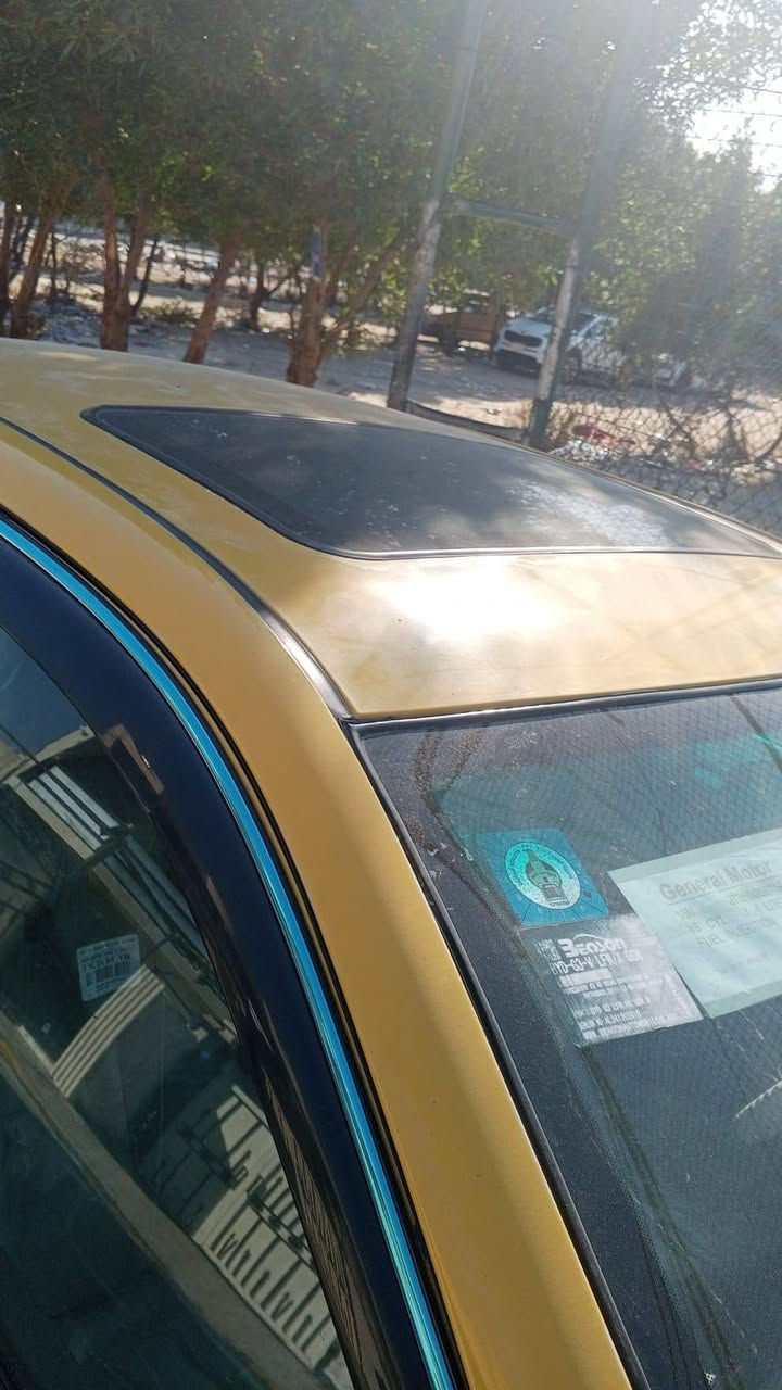 السلام عليكم بي وايدي موديل ١٣ بصمه وسلايت وكير اوتماتيك بلاديه بيها قطعه صبغ حلوه ونضيفه تخم تاير جديد بيها نواقص بسيطه تريد اكصهن من سعرها تريد اني اكملهن بيع 45وبيها مجال بسيط او مراوس حسب القناعه لايت زينون هزه جديده ارقام دولي باقي بس استلهم هيئه مصفره رقمي *********** رقم بغداد
