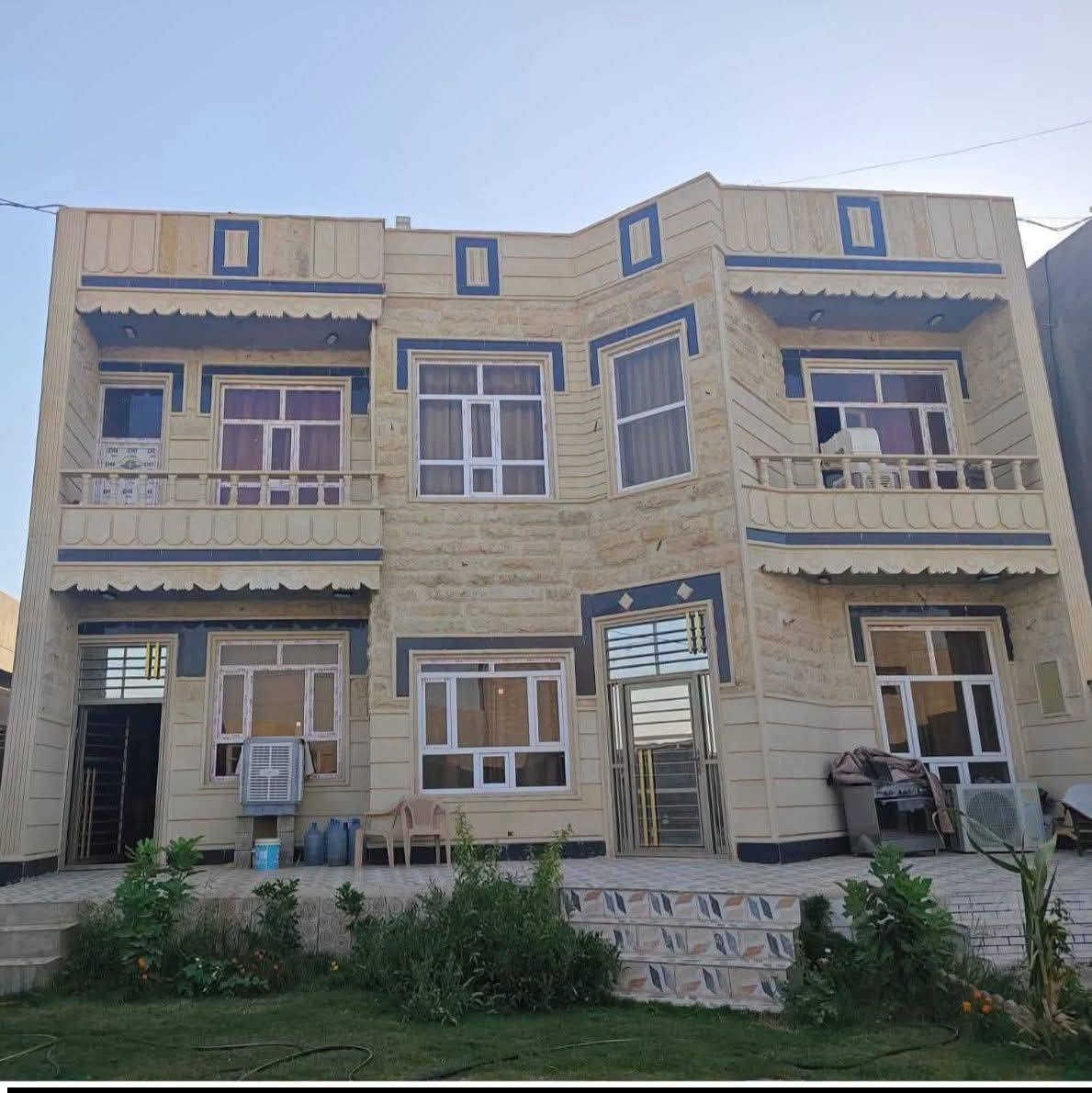 يوجد كادر حجر حلان واجهات وكوبنات جلي ودرز سعار مناسبه بدارت مقداد ***********        ***********

