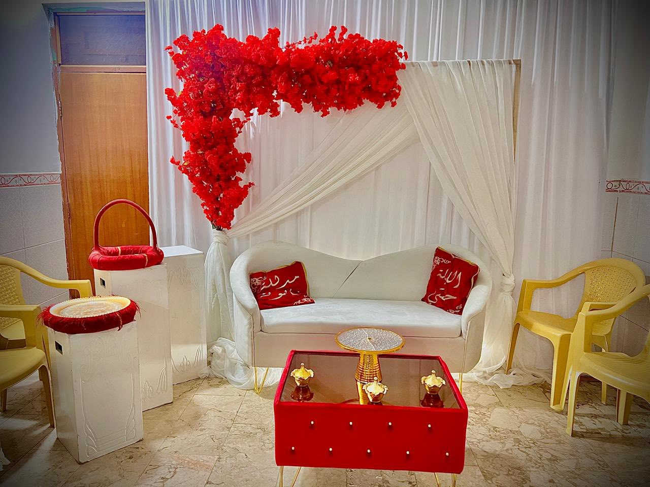 كوشات خطوبة و حنة بأسعار مناسبة
#النزاكه #والتمييز #عنواننا

موووو كوشات ضيم 😍😍😍 

خلي مناسبتك ويانا غييير ❤️🌸 
كوشة + ميز مهر  
صواني مهر وحنه ❤️

اي مديل قابل لتنفيذ باسعار مناسبة 🤝🖤
مغطس قدم وبركع
🧡💙
#تجهيزات كوشات امجد للاعراس  
مستعدين ننفذ جميع الافكار الي تحبوها 😍
للحجز و الاستفسار راسلونه 💜***********
كل هذا يوجد توصيل جميع المحافظات 
العنوان واسط الحفريه منطقه المردان❤️
