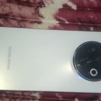 ورحمة الله وبركاتة عندي تلفون جديد اللبيع ذكره، 256عشوايه 4ريد بيعه ول...