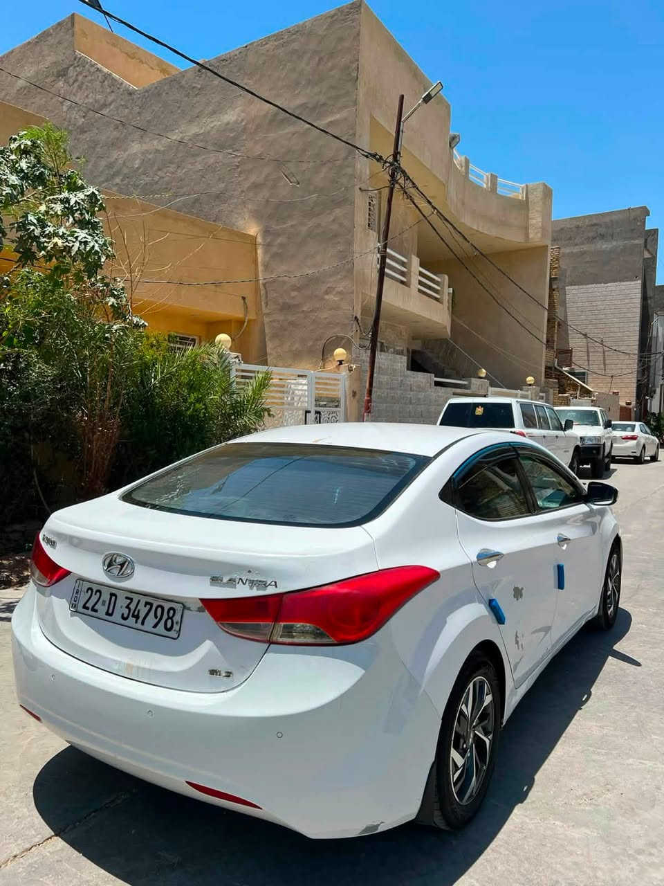 السلام عليكم 
النترا ٢٠١٤ خليجي رقم اربيل بأسم شركة سنوية لغاية ٢٠٣٠ ورقم انكليزي جديد تحويل او وكالة 
مواصفات نص فول داخل صاج فتحة تحكمات ستيرن جهتين شاشة كامرة اشارة بالمري حساس امامي خلفي ويل كب 
سيارة بيه تبديل بنيد بدون دواخل بدون صبغ وبدون ضربة 
وبيه تكشير موضح بالصور سيارة جاهزة من حدادية وصدر 
تبريد ثلج محرك ما مفتوح كير ما مفتوح تخم تاير جديد 
سعر:٩٨ وبيه مجال للشراي 
مكان؛كوت هورة 
***********
