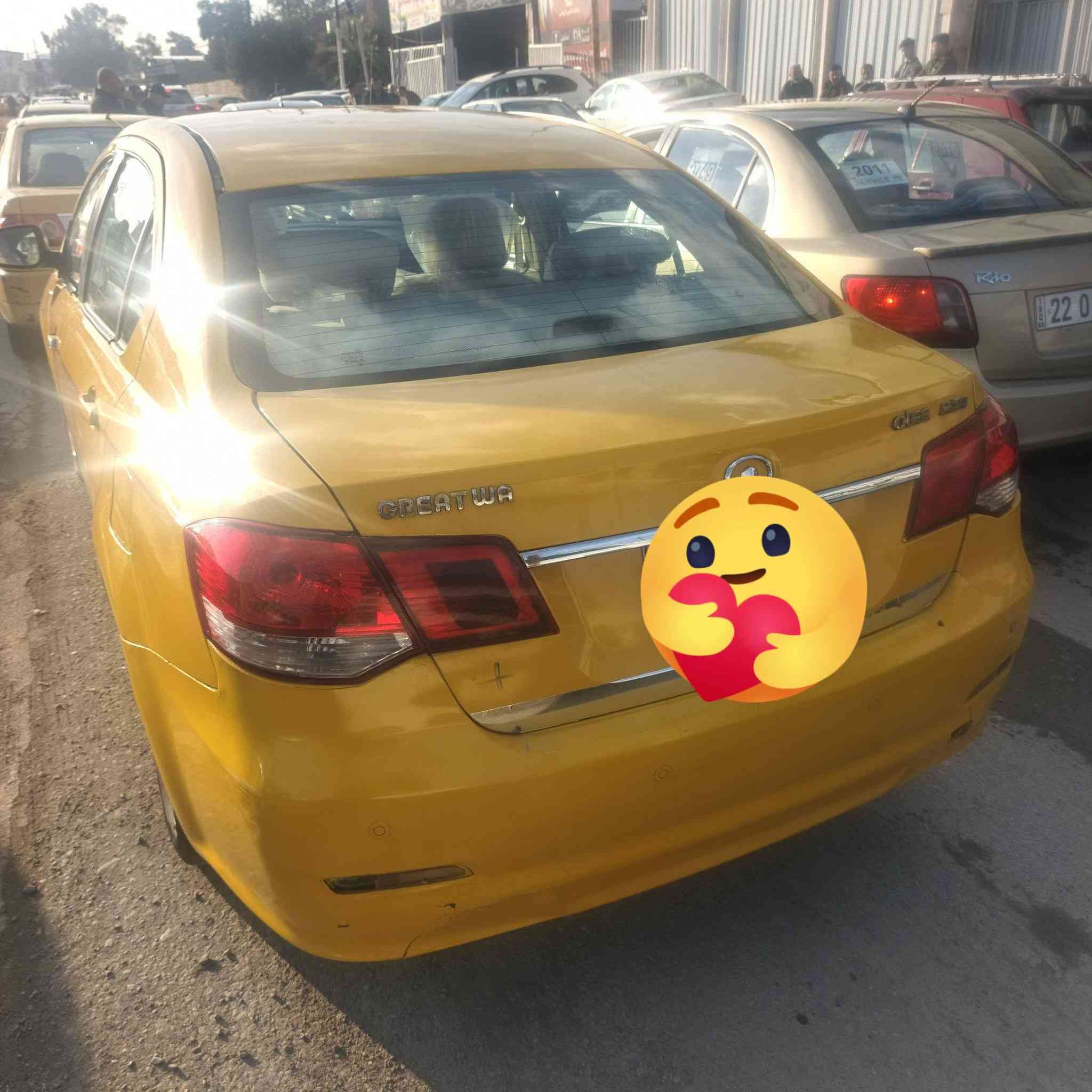 السلام عليكم كريت ول فوليكس موديل رقم2012 نينوى شرط الوكاله والتحويل كير محرك كورلا يارس شرط عليها هيئه 700الف سنويه فقدان كامل مطلع واجهيا  طخم الكدام الخلفي كلو كامل وجديد دوشمه من داخل وايرمنيه كامله سياره حلوه وجاهزه  يمي تحويل فقط أو وكاله  يتصلل
*********** بي وتساب هم
