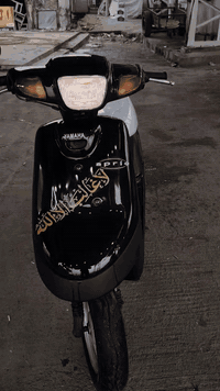 السلام عليكم دراجه بوتين تحريكه معدل نار كيج سرعه كيج بانزين شغال سلف وايرمنيه شغاله شاصي شرط مكينه خرسه شرط وباقي كدام لعين خدش مابي سعر 550 ***********
