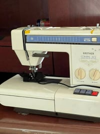 مكينة خياطة • براذر • استعمال قليل