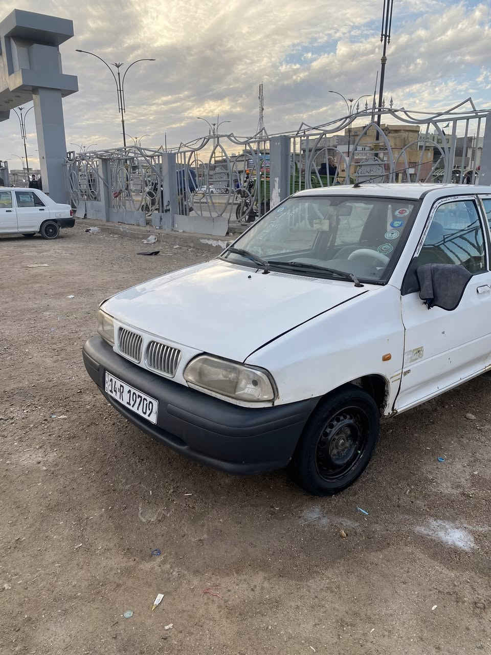 سايبه للبيع مديل 2015 بسمي رقم دولي تخم تاير تبريد مكان السياره البصره الحيانيه *********** سعر35
