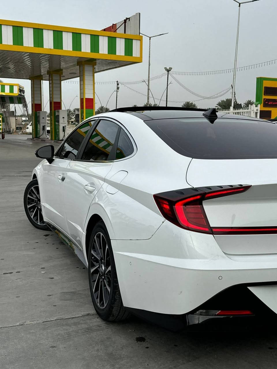 السلام عليكم
للبيع هيونداي سوناتا 
موديل : 2021
الفئه : Limited 
اللوحه: اربيل خصوصي 
المواصفات
1- الكاميره الخلفيه + الاماميه 
2-سق بانورامي
3-كاميرات360 
4-تبريد وتدفئه مقاعد
5-مراقبه النقط العمياء
6-نظام فرمله الطوارئ
7-رادار امامي + خلفي
8-عرض معلومات على الزجاج الامامي
9-تدفئه مقود قياده
10-التشغيل عن بعد 
11-ابل كاربلاي
12-تقديم وترجيع السياره باليرمونت 
13-لون الداخل الابيض المرغوب 
14-كامرات في الشاشه الاماميه يمين ويسار 
للاستفسار على الرقم ***********
السعر 186
غير متواجد عل فيس
