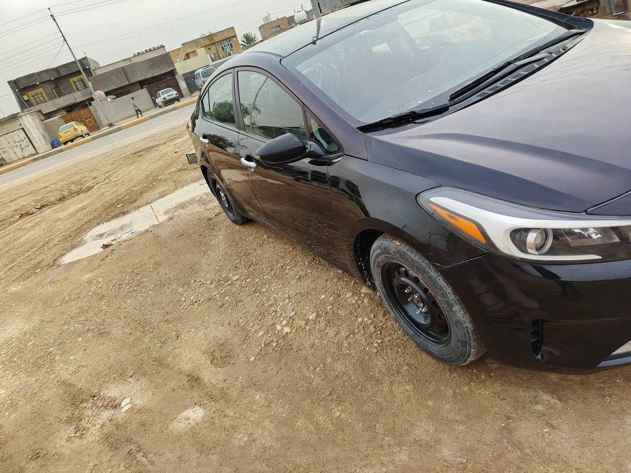 السلام عليكم فورتي موديل ١٧ رقم أربيل بسمي بيها جملغ صبغ ومبدل بنيد وقبغ جنطه فقط سيارة ماشيه 113مكان بغداد تقاطع النهروان ٩نيسان***********
