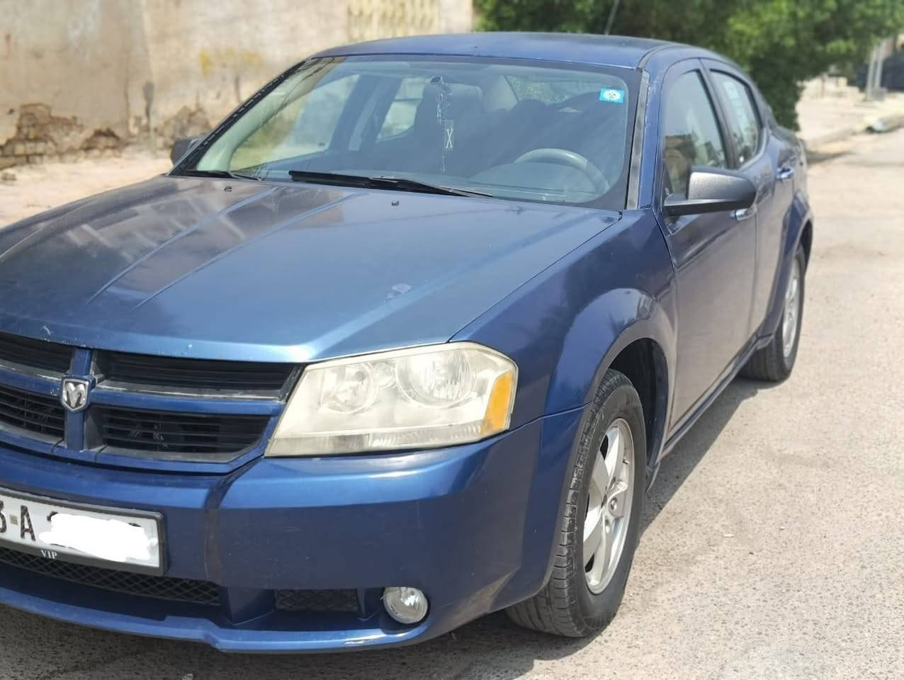 دوج افنجر 2009 رقم ميسان دولي بأسمي
 مكينة 2400CC
حدادية جديدة 100/100 
 كهربائيات شغالة كاملة
 وتدفئة وتبريد وشاشة تاب كاميرا خلفية دوارة دواخل
 جديدة  100٪ كشنات دوشمة جلد وارضية جلد
 حادثها جانبي جزء من الباب الصدر
 بيها جراد بالقمارة
نقصها شريط ستيرن
ملاحظة/ صبغ ٣ قطع بدون حادث والمحرك فقط كازكت وتم تبديله
السعر 73 وبيها مجال 
المكان ميسان العمارة
رقم الهاتف ***********
