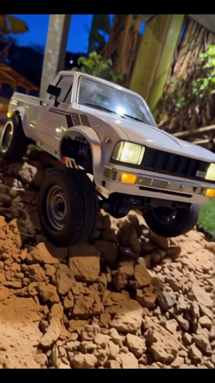 Rcscale Rc4wd


**إذا كنت صاحب هذا الإعلان وتريد حذفه لأي سبب، رجاءا أرسل رسالة إلى الدعم الفني**