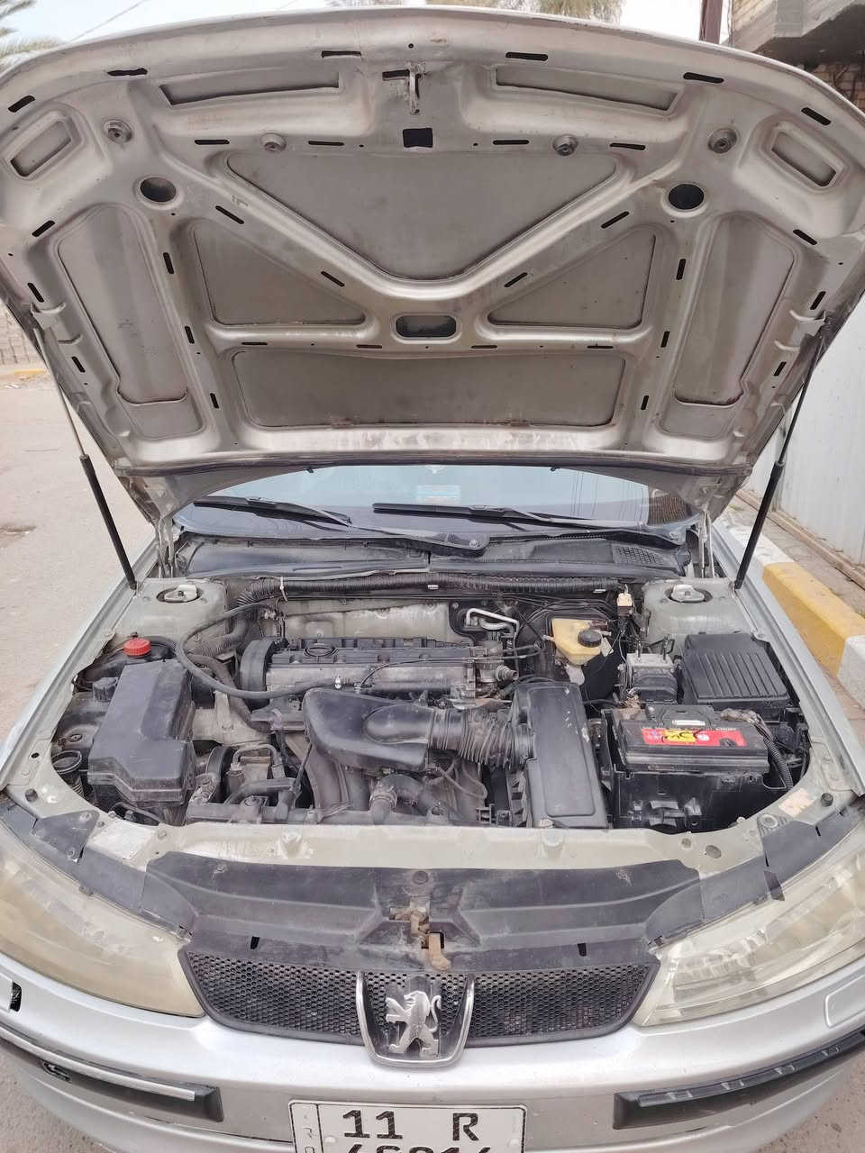 السلام عليكم للبيع بيجو فرنسي 406 موديل ٢٠٠١ رقم دولي بسمي سيارة جاهزة خير من الله تخم تاير حدادية جديدة كهربائيت كلهة شغالة سيارة جاهزة وين ما يعجبك توكل شاشة سنت لوك سيارة بلادية مابيهة صبغ السعر ٤٧ وبيهة مجال قليل حك الجية مكاني بغداد الحسينية التواصل علة الرقم ***********
