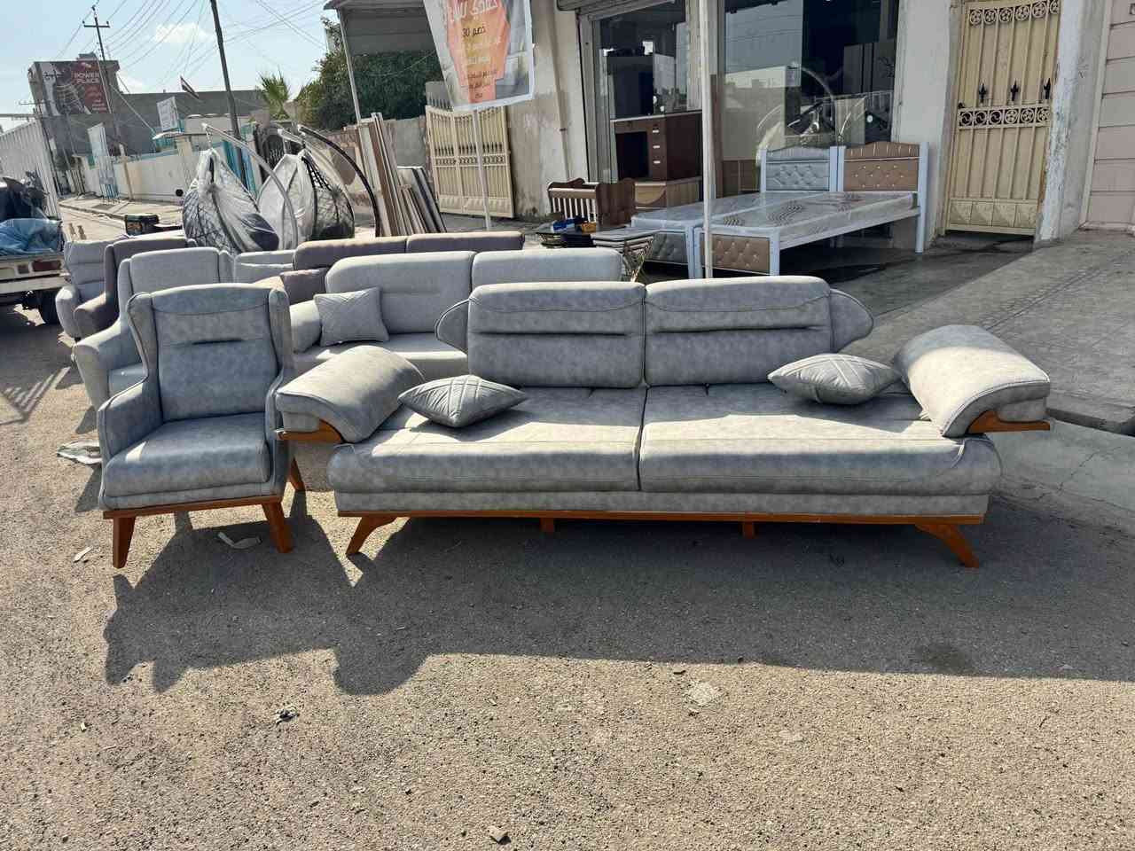 سلام عليكم الى زباىنا الكرام وصول تريله طخم قنفات تركي درجه اولى رجل خشب زان اسفنج درجه اولى بعدد موديلت مختلف و الوان مختلف
مع تفليش اسعاره عرض اسعاره بسعر جمله لحكو على عروضات نار 🔥🔥🔥
رقم موبايل ***********
يتوفر لدينا توصيل الى جميع مناطق كركوك كركوك, العراق
