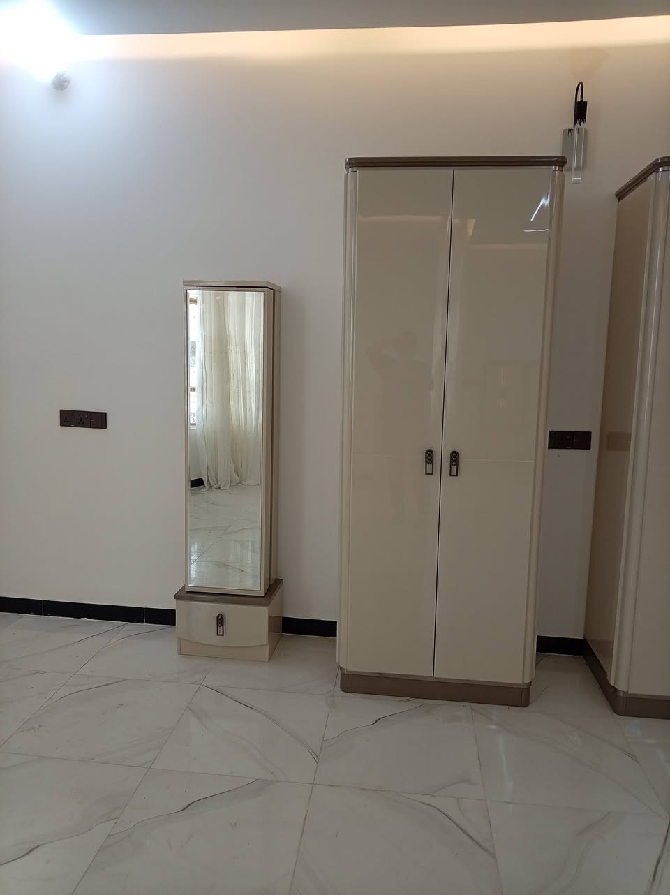 جمال غرف نوم تركي اصلي
ضهر بلوك برغي جوي حديد صبغ حراري ضمان فتح وشد أكثر 10مرات
معا اسعار جمله شد ونقل مجاني جميع محافظات
الحجز مراسله صفحه
*********** واتساب
