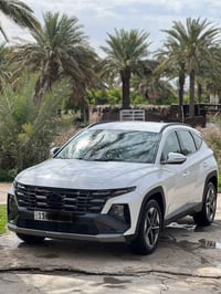 توسان موديل 2025 خليجي رقم بغداد مكفوله كفاله عامه باسمي 07718855093