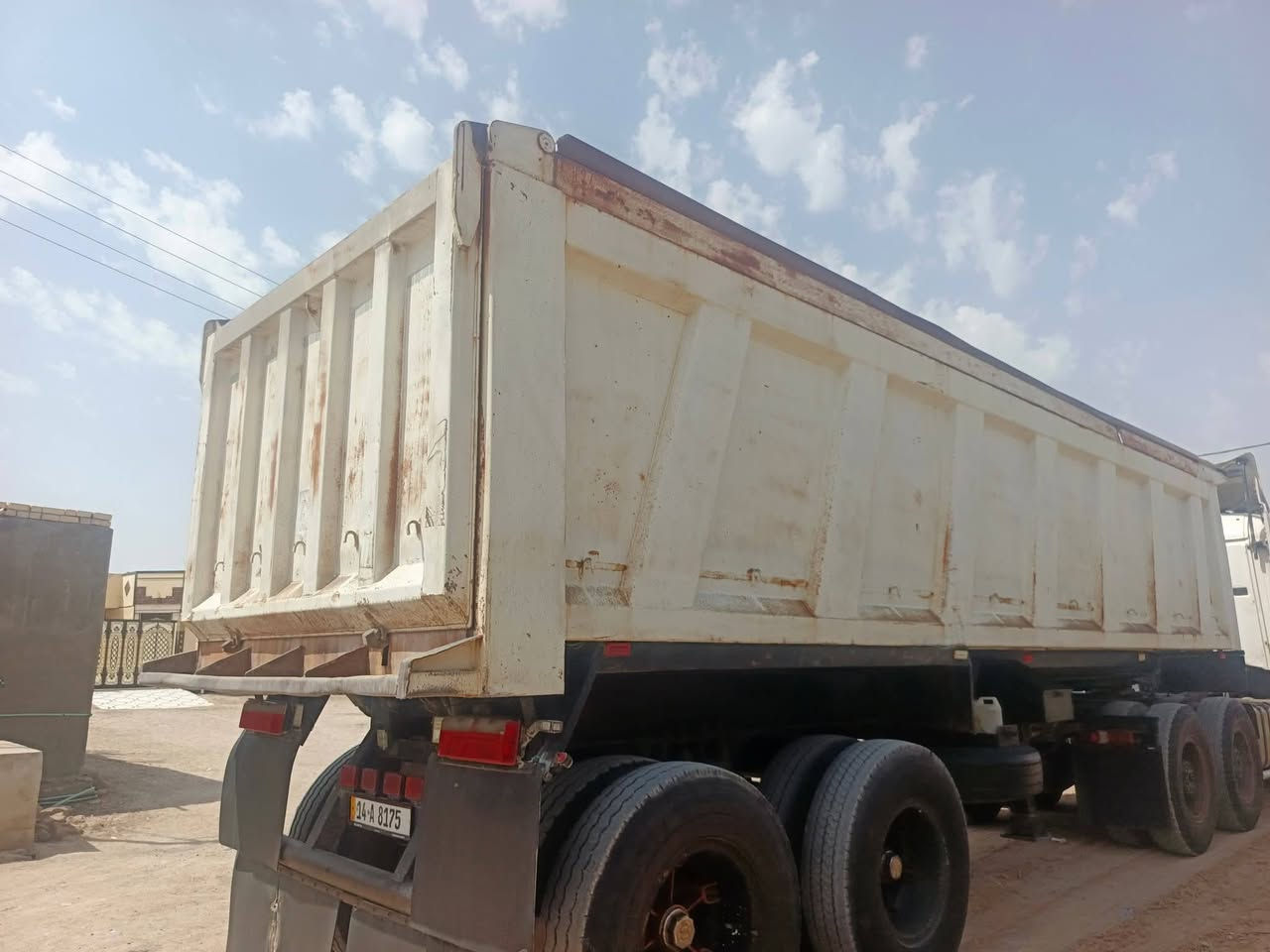 عربانه علم2008كفاله عامه من كلشي بيه تايرات نص عمر ***********
