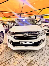 لاندكروز 2020 ساز  فول مواصفات رقم بغداد  باسمي سنويه وهزه جديد  محرك ...