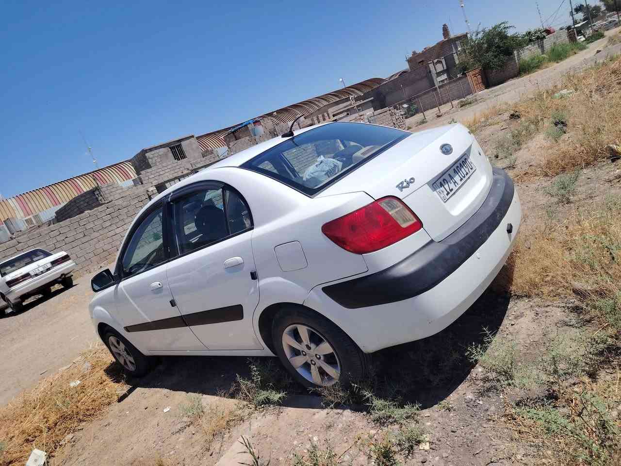 مكلف بالنشر…
كيا ريو 2009 جاملغ خلفي صبغ بدون دواخل 

رقم نينوى الجديد 

سياره ماشيه 120 

سياره حلوه وجاهزه 

السعر 96

مكان سياره الكياره قاطع السبعاويين 

الاتصال بالرقم ***********
