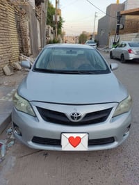 كرولا 2012 خليجي للبيع مكينه 2000  بيه 3 قطع تبديل +مصبوغه عام جماليه ...