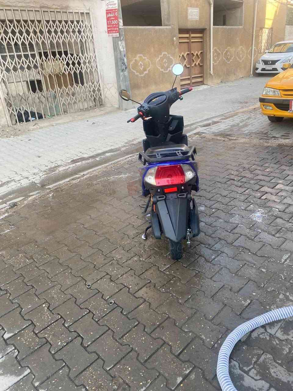 السلام عليكم شباب دراجة شحن للبيع جديدة السعر ٤٠٠وبيهة مجال المكان بغداد الحرية ***********
