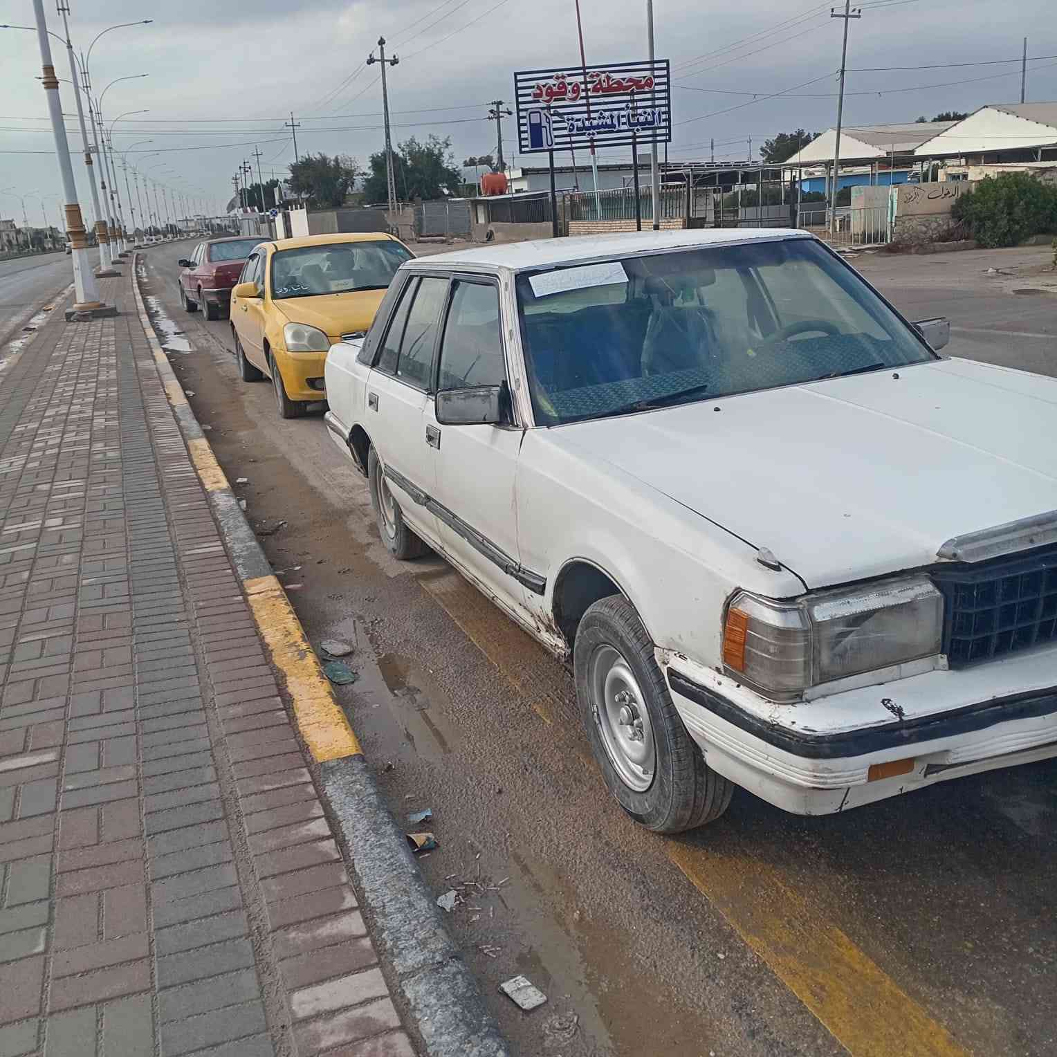 سوبر لبيع 85 محرك وكير مكفول شاصي مكفول رقم قادسيه  السعر 30  مكان سماوه رقم لاستفسار  ***********
