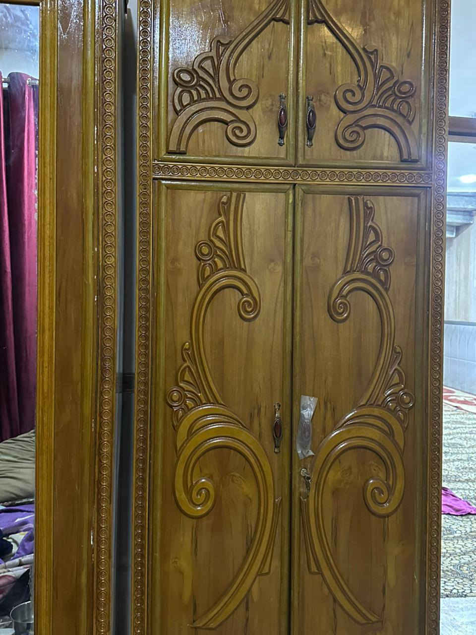 السلام عليكم عدي غرفة عراقي للبيع مستخدم 7 اشهر عنواني بغداد تقاطع نهروان 9 نيسان الستفسار واتساب واتصال فقط ***********
