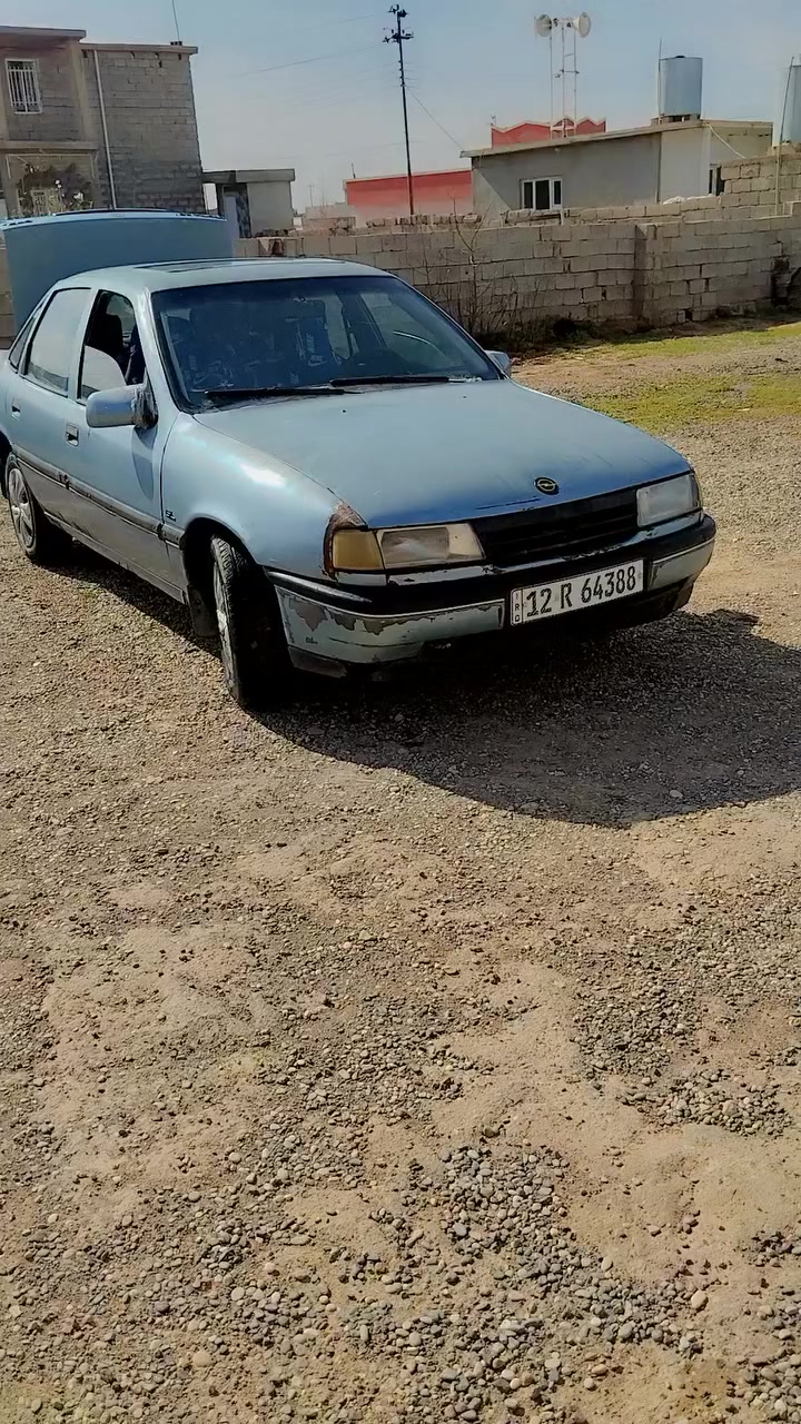 فكترا حجم 20 موديل 89  سنويه لل 28 كير محرك شرط طخم تواير جديد شرط الوكاله والتحويل  مكاني قاطع السبعاوين *********** ملاحضة السياره باسمي اني الشرعي تريد وكالة تريد تحويل اتصل و تبشر
