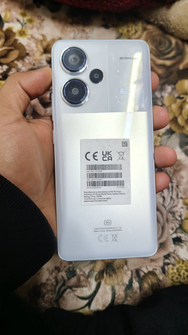 السلام عليكم
Redmi not 13 pro plus 5G
نسخة قليل موجود منها انتبه ع الظهر 
512 GB Ram


**إذا كنت صاحب هذا الإعلان وتريد حذفه لأي سبب، رجاءا أرسل رسالة إلى الدعم الفني**