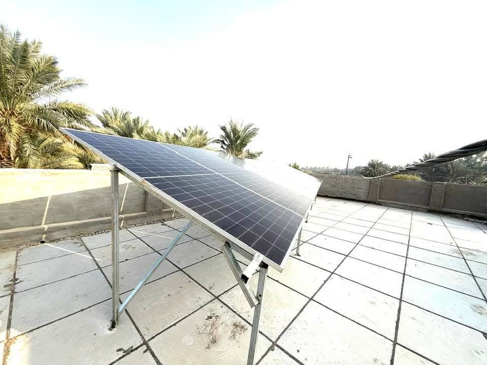 على بركة الله 
تم تنصيب منضومة شمسية بقدرة 16 امبير نهاري و10 امبير ليلي 
للاخ رياض هادي عوج   في واسط /قضاء الصويرية 
 التجهيز 24 ساعة بالتناوب مع الكهرباء الوطنية
للاستفسار *********** موقعنا في واسط قضاء العزيزية مقابل مركز الشرطة
