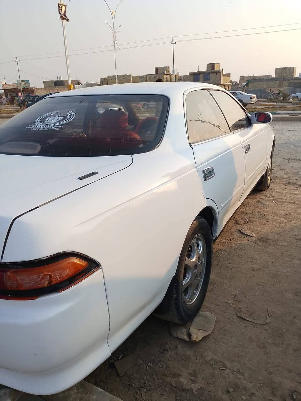 السلام عليكم
سياره مارك بيضه 
كير 
مكينه جاهزه 
حداديه جاهزه 
عوزه شي بسيط( ترتيب)
مصبوغه صبغ عام 
مداور ثاني يوم 
سنويه ماساقطه 
الرقم بصره
سياره حلوه وجاهزه 
المكان ناصريه 
***********
السعر ٤٥
