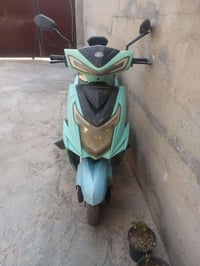 ماتركس • نقص بطاريات • شبه جديد