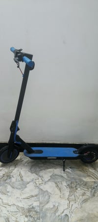 سكوتر شحن • مستخدم قليل • حجم كبير