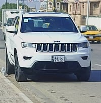 لاردو ٢٠١٨ • ٦١ ألف • بلاك توب