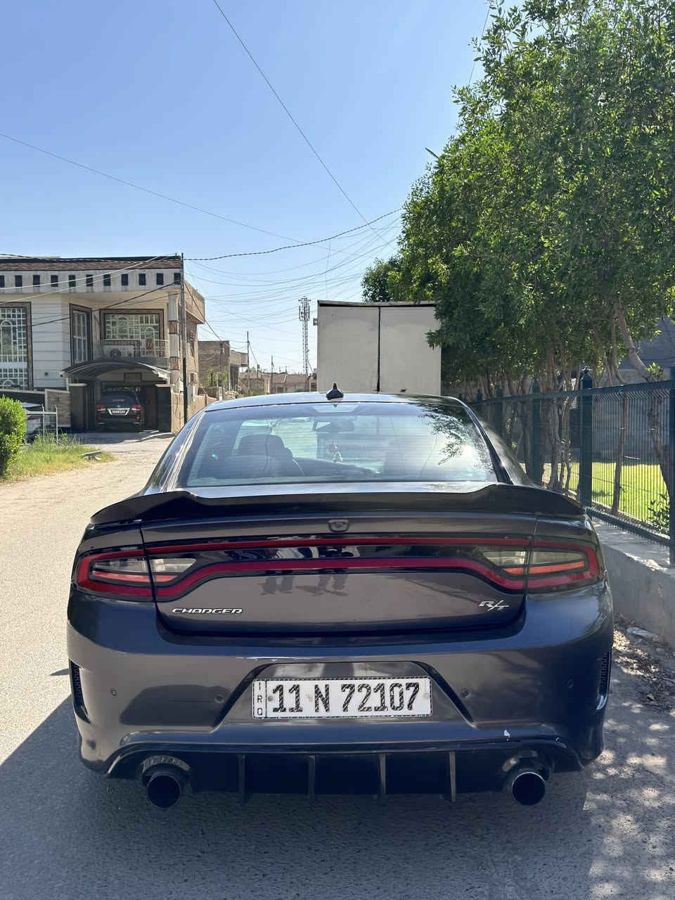 سلام عليكم 
دوج جارجر 2018
5700  R/T 
تخم تاير حداده ويل كير مكينه جديد 
ماشيه 70 mi  
محدثه كت srt
كشنات مخمل حضن 
وباقي مواصفات المعروفه 
سياره جتي من امريكا بدون حادث فقط فاتحين دعاميات وهنا فحصتها طلع بيها باب وجاملغ كلير من امريكا فقط 
سعر السياره 180 وبيها مجال 
*********** الدوره شارع الشرطه
