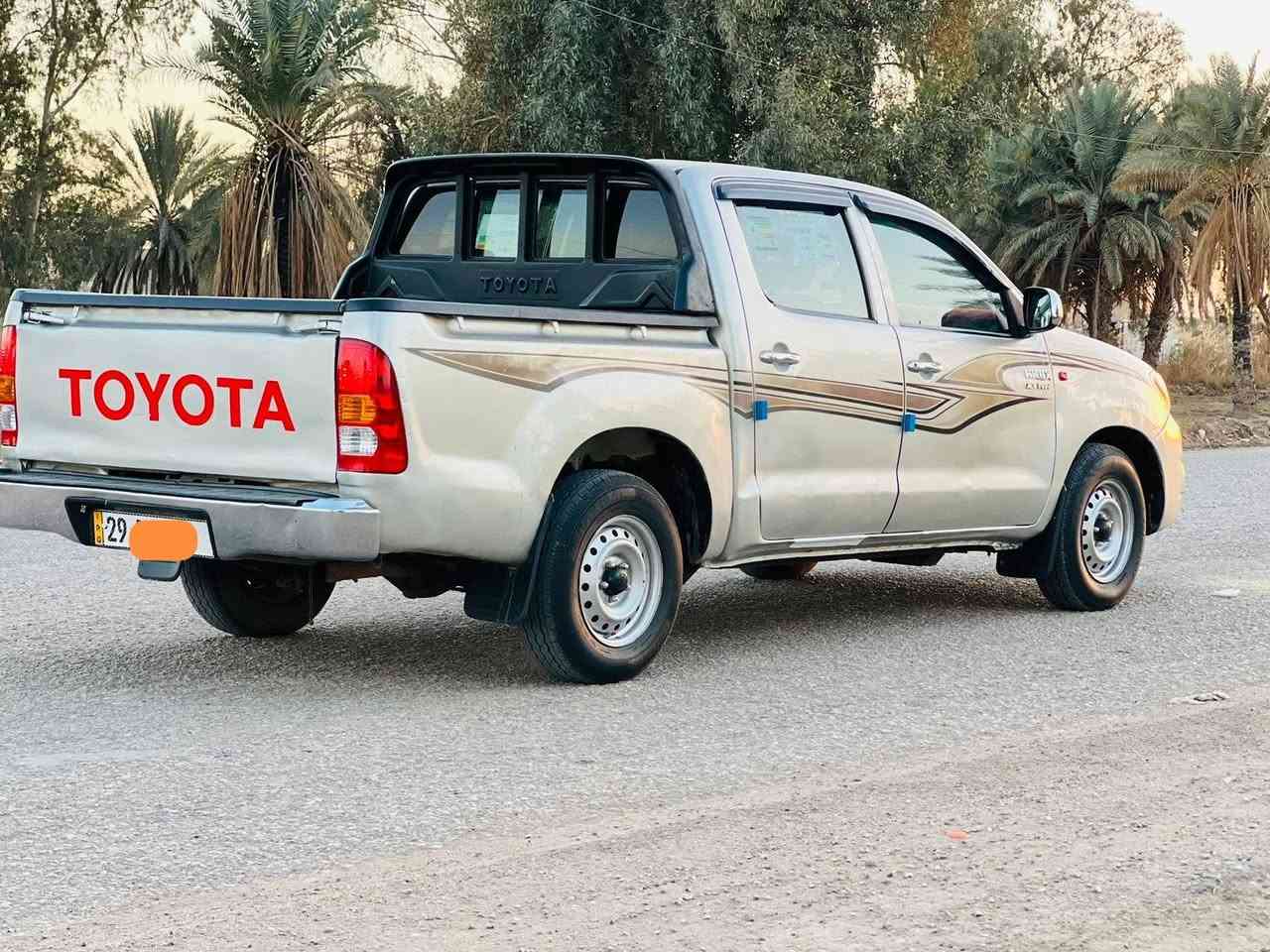 بيكم تيوتا هايلوكس 2006 السياره جديده كلش 
كفالة من الضربه والتبديل مكينه كير حداديه جديده 
تخم تاير جديد تبريد 🥶+تدفئه 🔥كهربائية كله شغاله شاشه ارضيه وكشنات جلد السياره مسويله ادامه من الدعاميه للدعاميه ماذب عليه ربع رقم واسط دولي باسمي سنويه مجدده مشروع وطني تريد تحويل تريد وكاله السياره جاهزه مال جناي 
الشراي يتصل 
***********
***********
