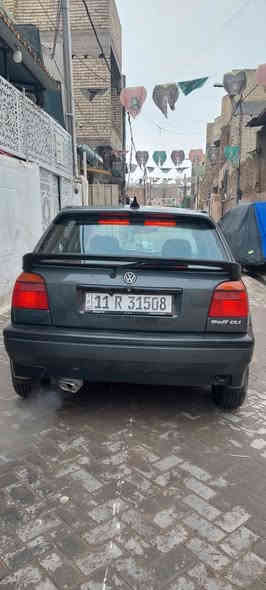 السلام عليكم ورحمه الله وبركاته سياره كولف لون نيلي موديل 92 نفخ بدون ضربه ولا خياس صبغ عام للجماليه ،،،الكير اوتوماتيك ،،،،،المراوح كهربائية جديدة ،،،،المحرك المرغوب 1800 ،،،التبريد ثلج،كل تفرعاته،شد جديد ،،الحداديه جديدة ،،،،تخم تاير جديد ويل،كب ،،،،الدواخل نضيفه دوشمه جديده ،،،منضومه،صوت دمام، كامره  خلفيه ،،سعرها 49 وبيها ،مجال للطيبين العنوان بغداد الموبايل ***********
