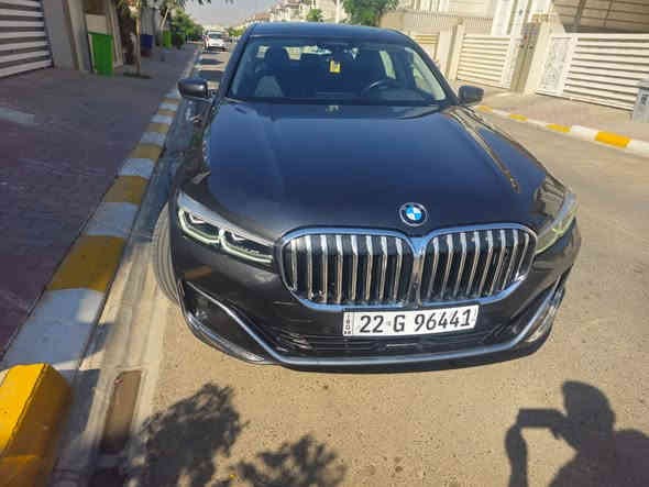 2022 G12 750
ماشيه 50 الف كيلو 
ربيع بوينت صبغ وجامرلغ يمين صبغ 
سعر 42 الف دولار 
***********
