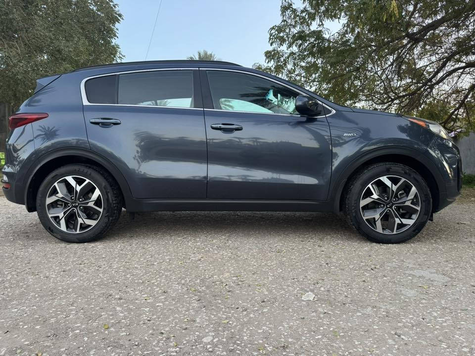 السلام عليكم
سبورتج 20 محرك 2.4 بدون حادث فقط بارد بسيط بالبنيد بدون صبغ فول مواصفات بانوراما رادارات بصمات تشغيل وابواب سايد بريك دكمة هواية مواصفات رقم بابل للبيع أو مراوس ***********
