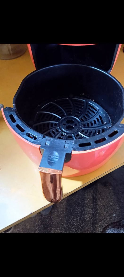 غراض للبيع متواجد وتساب ***********
