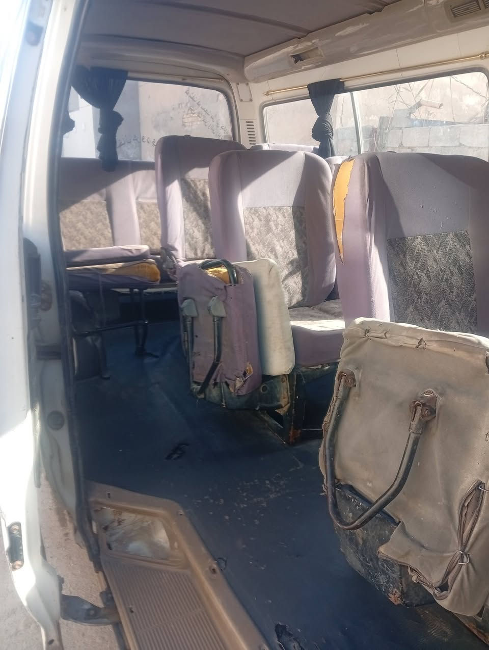 السلام عليكم فتون ٢٠٠٩ للبيع رقم ديالى مكاني ديالى ،***********
