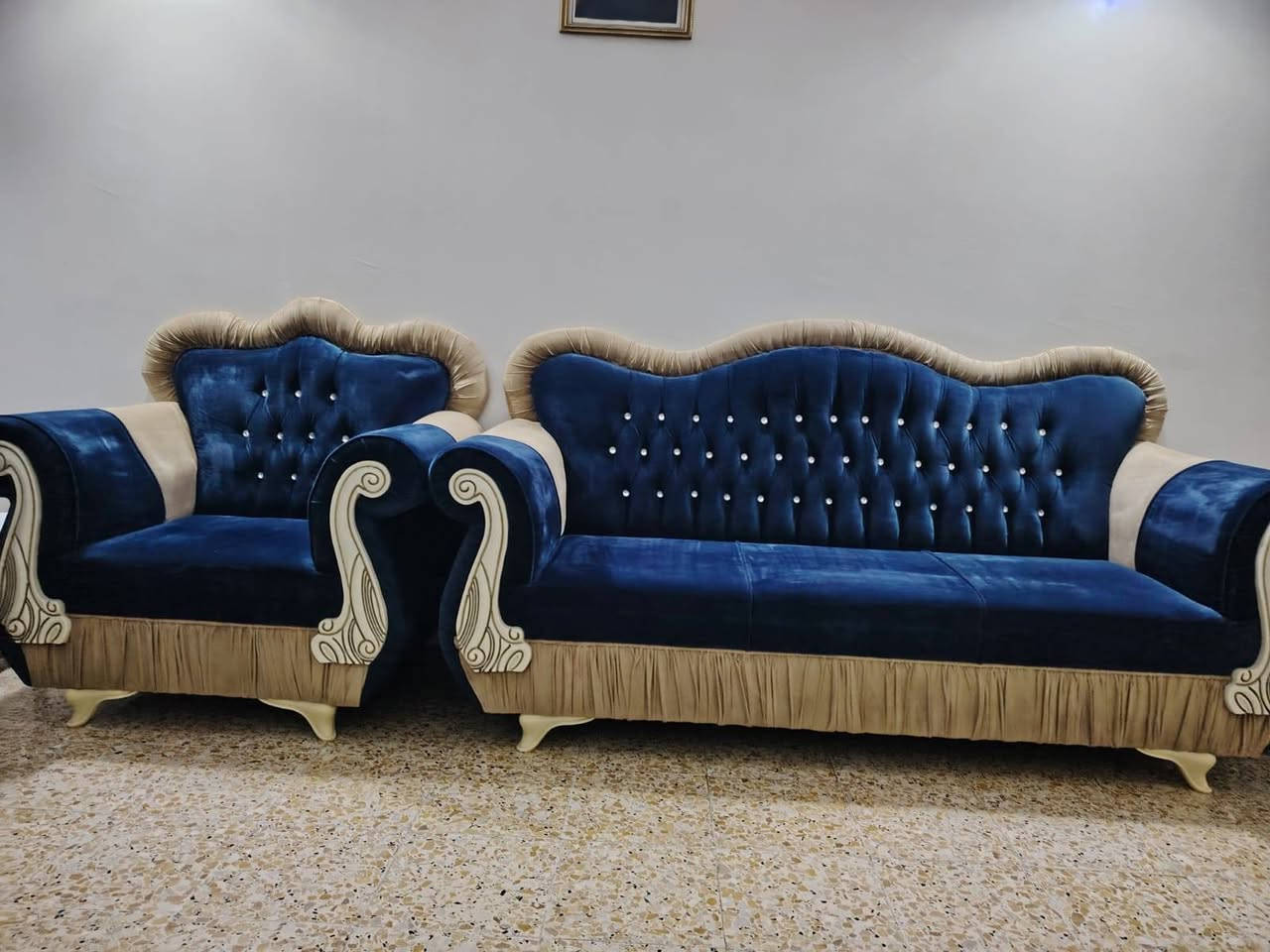 تخم خمس قطع نضيف كلش ع شوف لببيع


**إذا كنت صاحب هذا الإعلان وتريد حذفه لأي سبب، رجاءا أرسل رسالة إلى الدعم الفني**